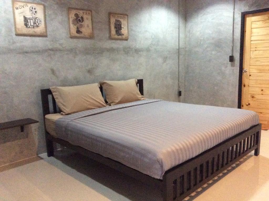The Loft Resort Kabin Buri Екстериор снимка